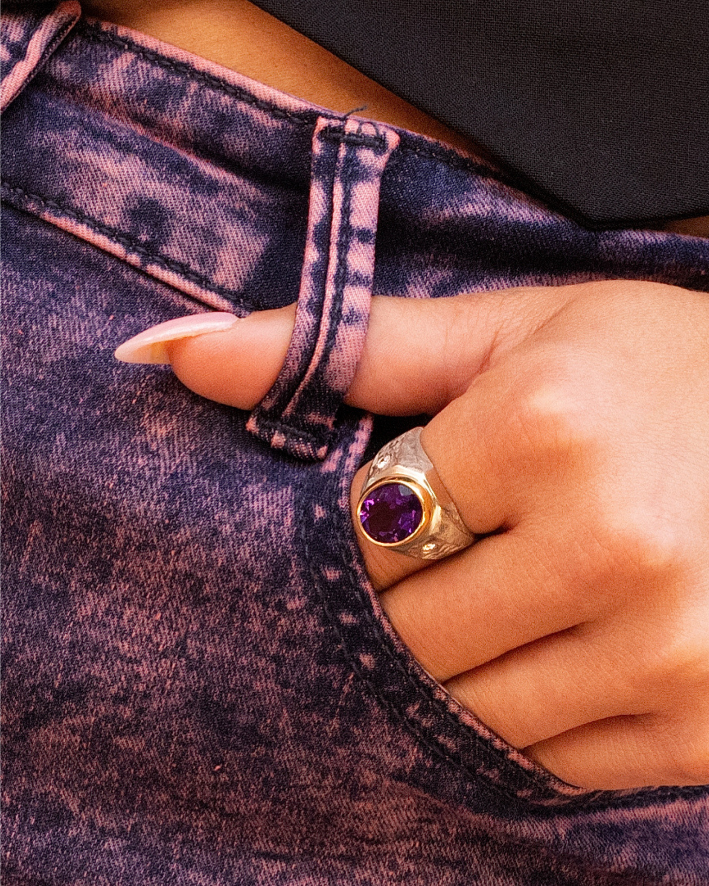 Heavy Amethyst & Diamond Signet Ring in 14K Gold