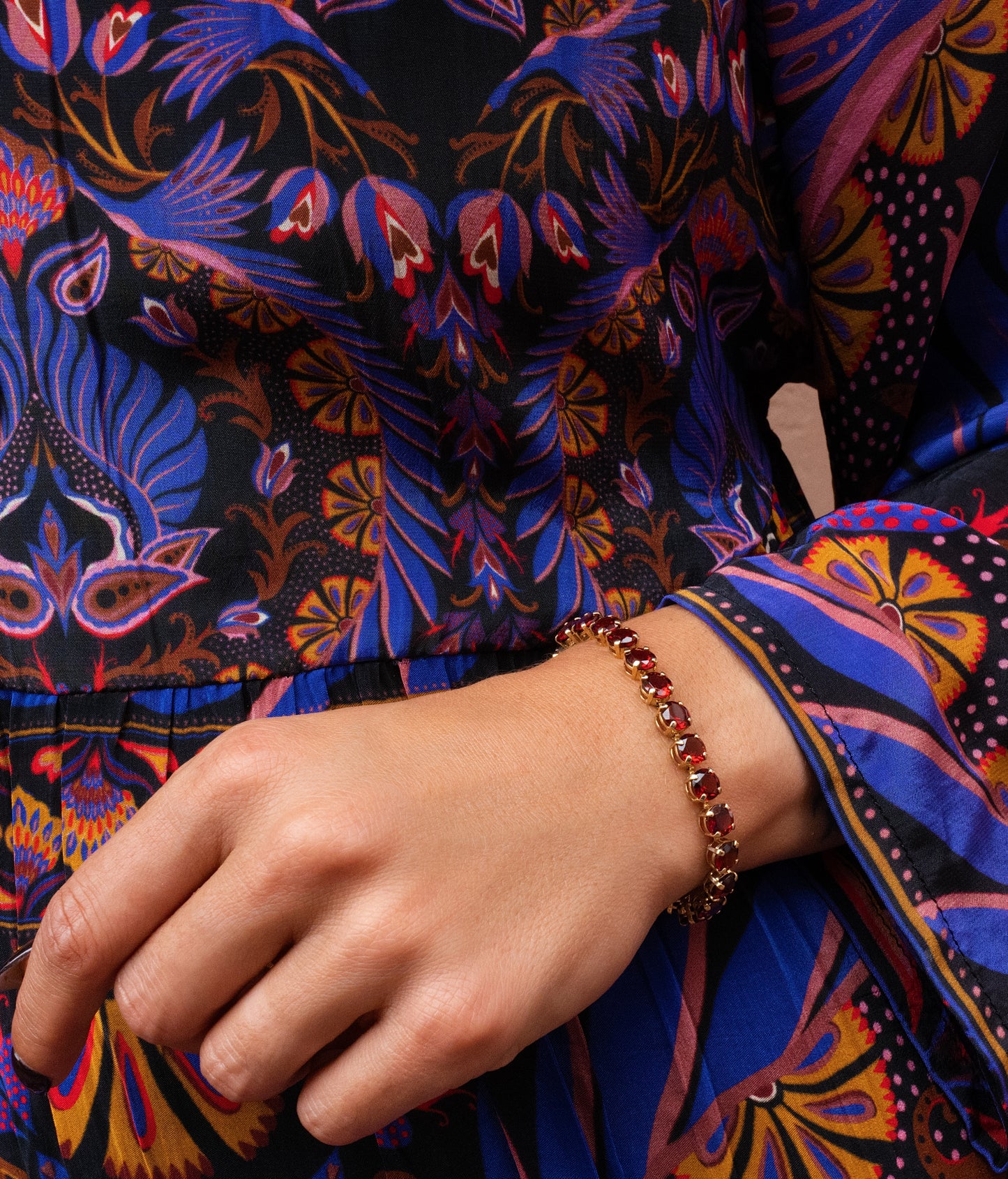 Garnet Tennis bracelet in 14K Yellow Gold