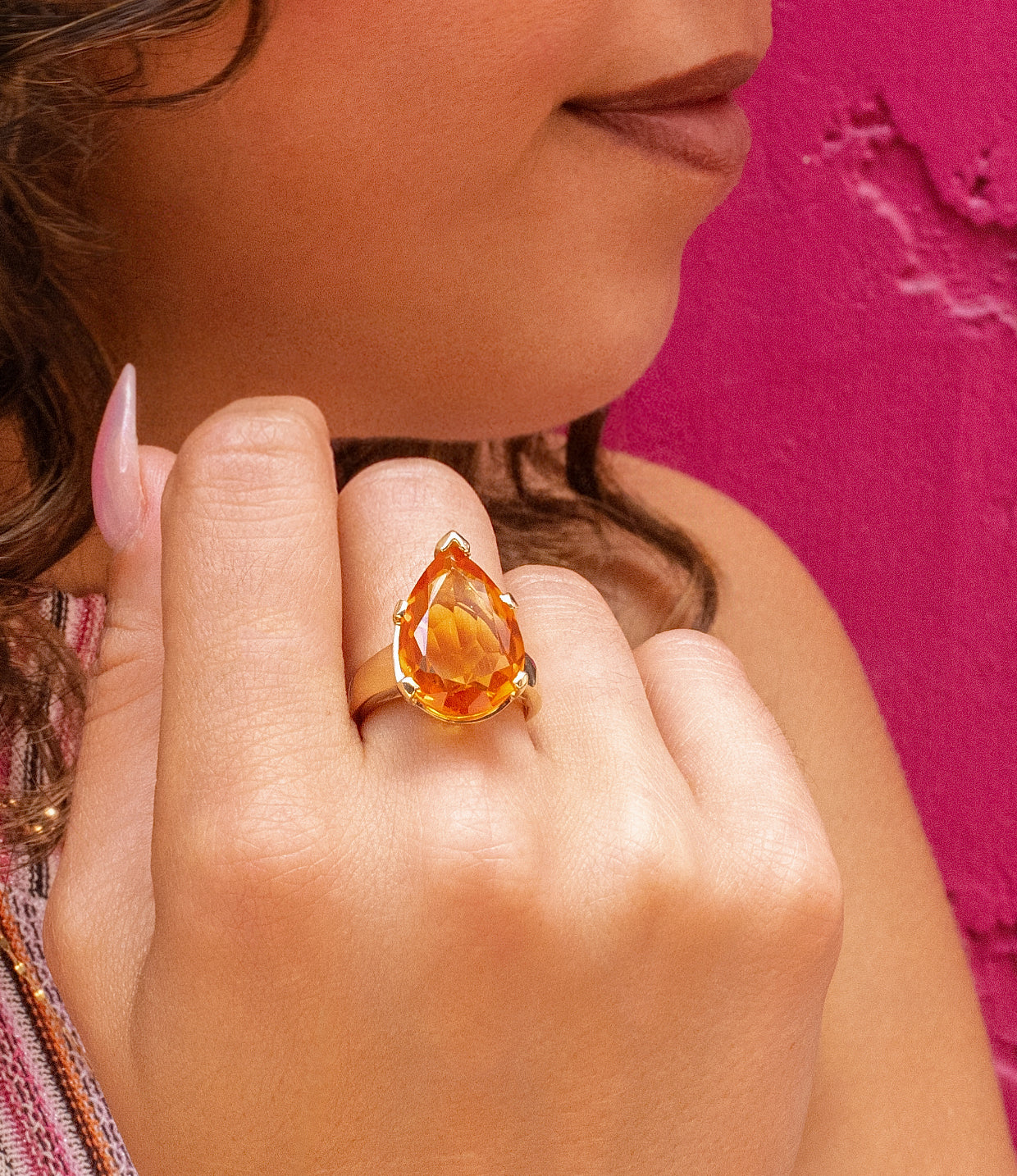 Pear Citrine Ring in 14K Yellow Gold