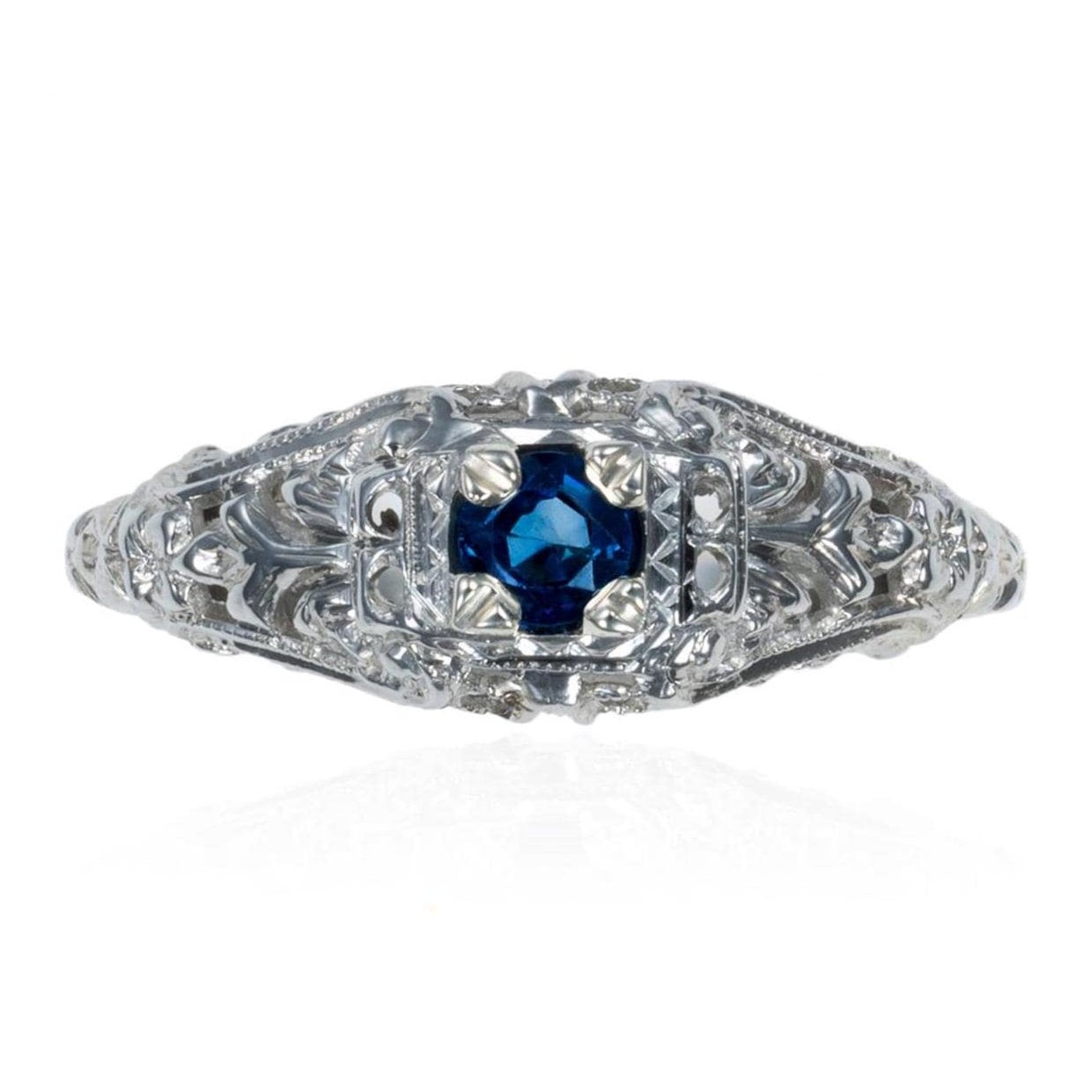 Art Deco Sapphire Filigree Ring in 18K White Gold