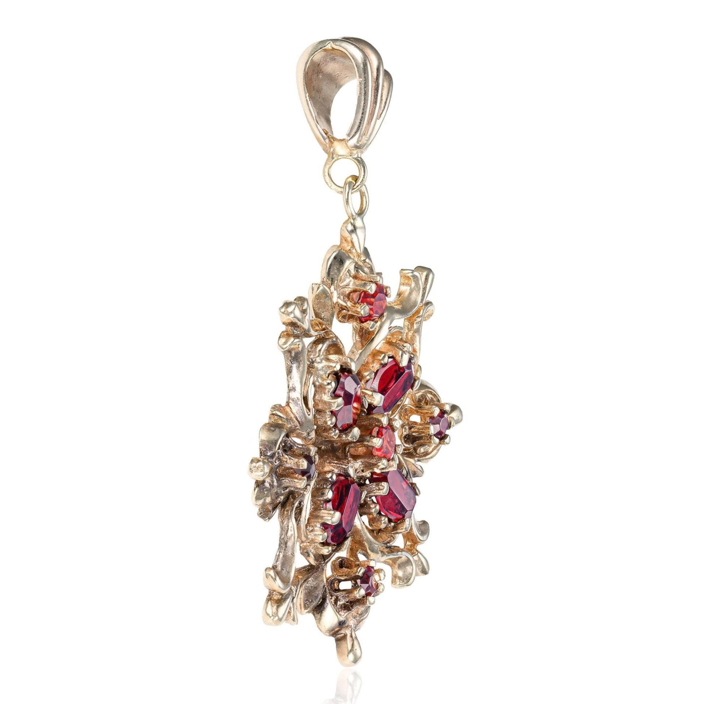 Victorian Garnet Pendant in 14K Yellow Gold