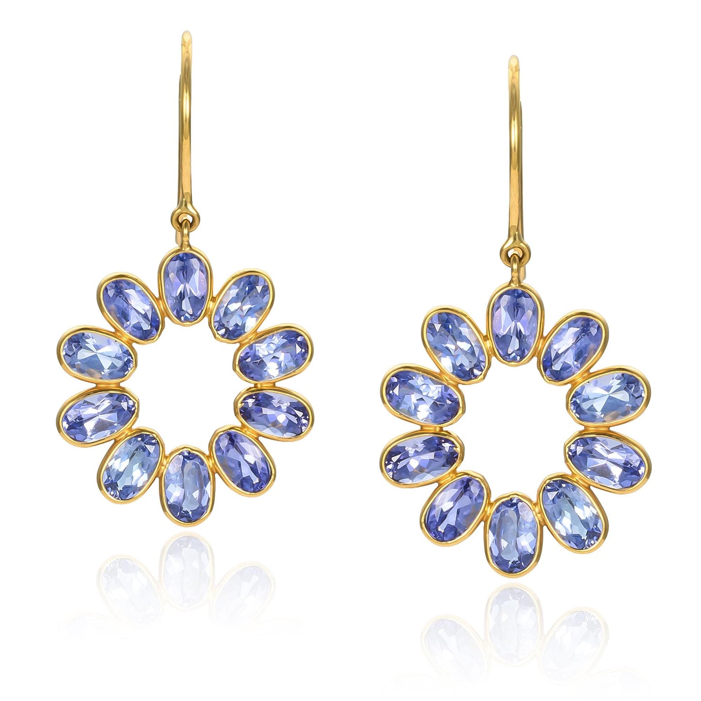 Tanzanite Circle Bezel Earrings in 18K Yellow Gold