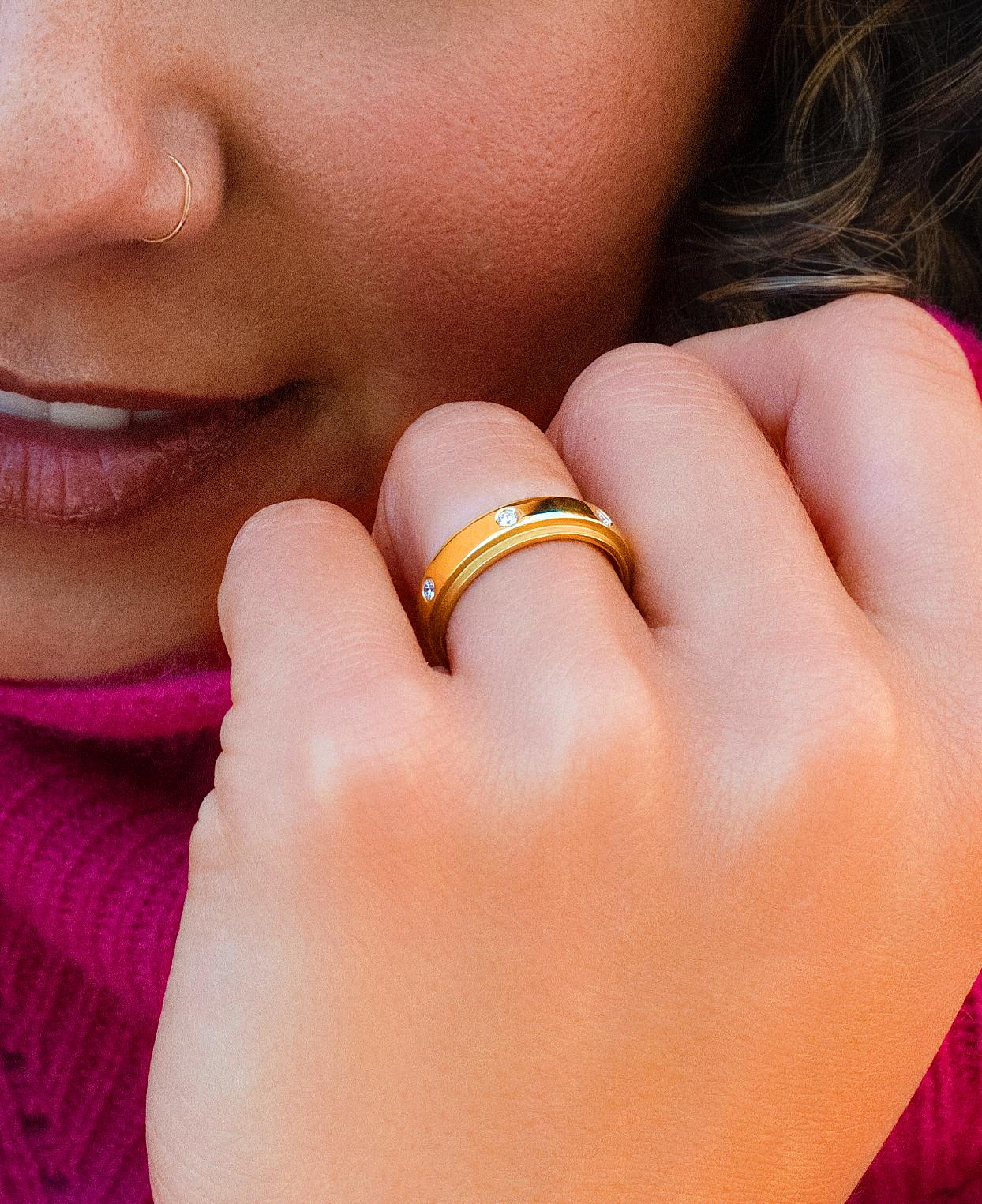 Diamond Eternity Band in 14K Yellow Gold