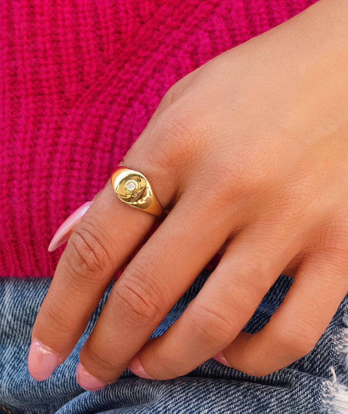 Diamond Signet Ring in 14K Yellow Gold