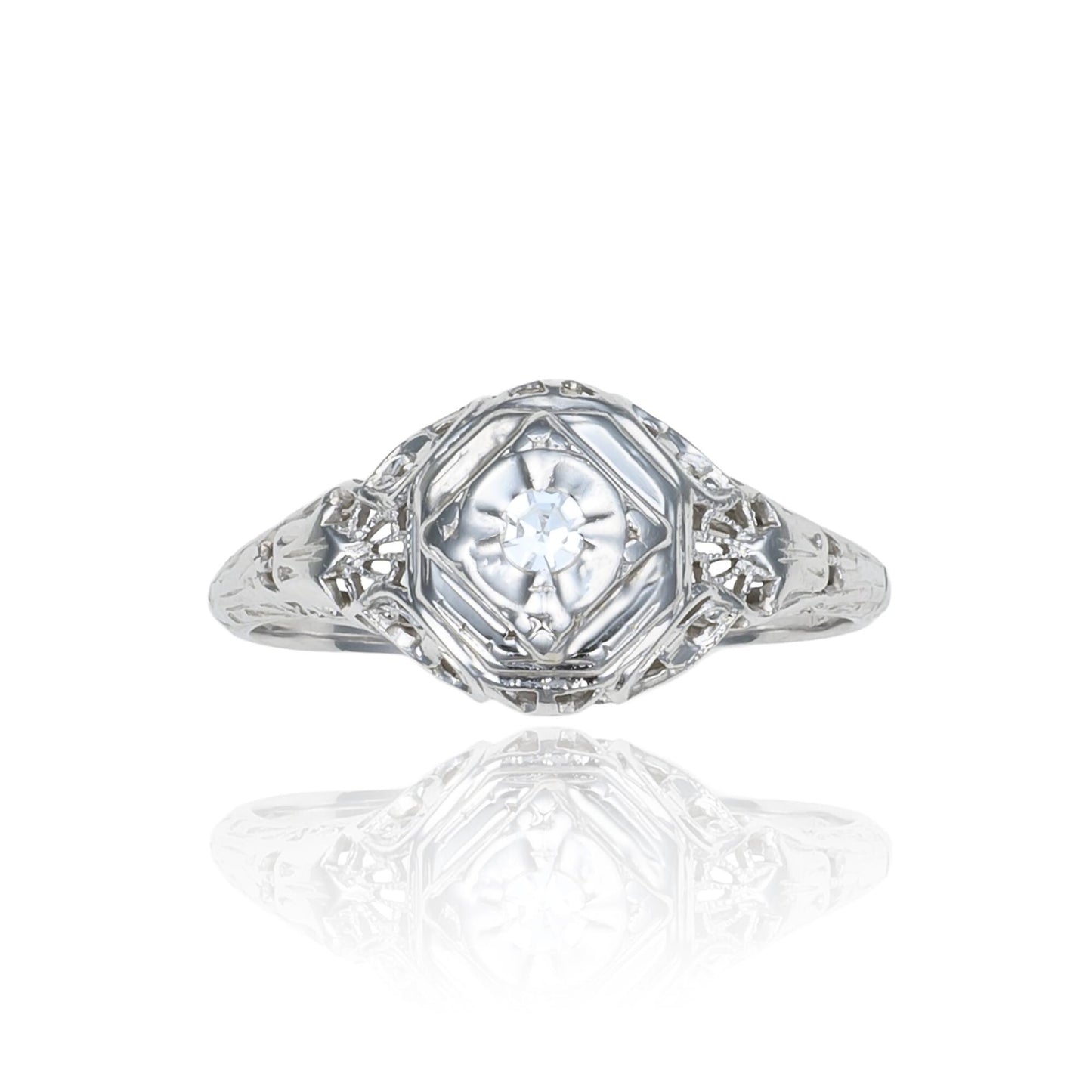 Art Deco Diamond Filigree Ring in 18K White Gold