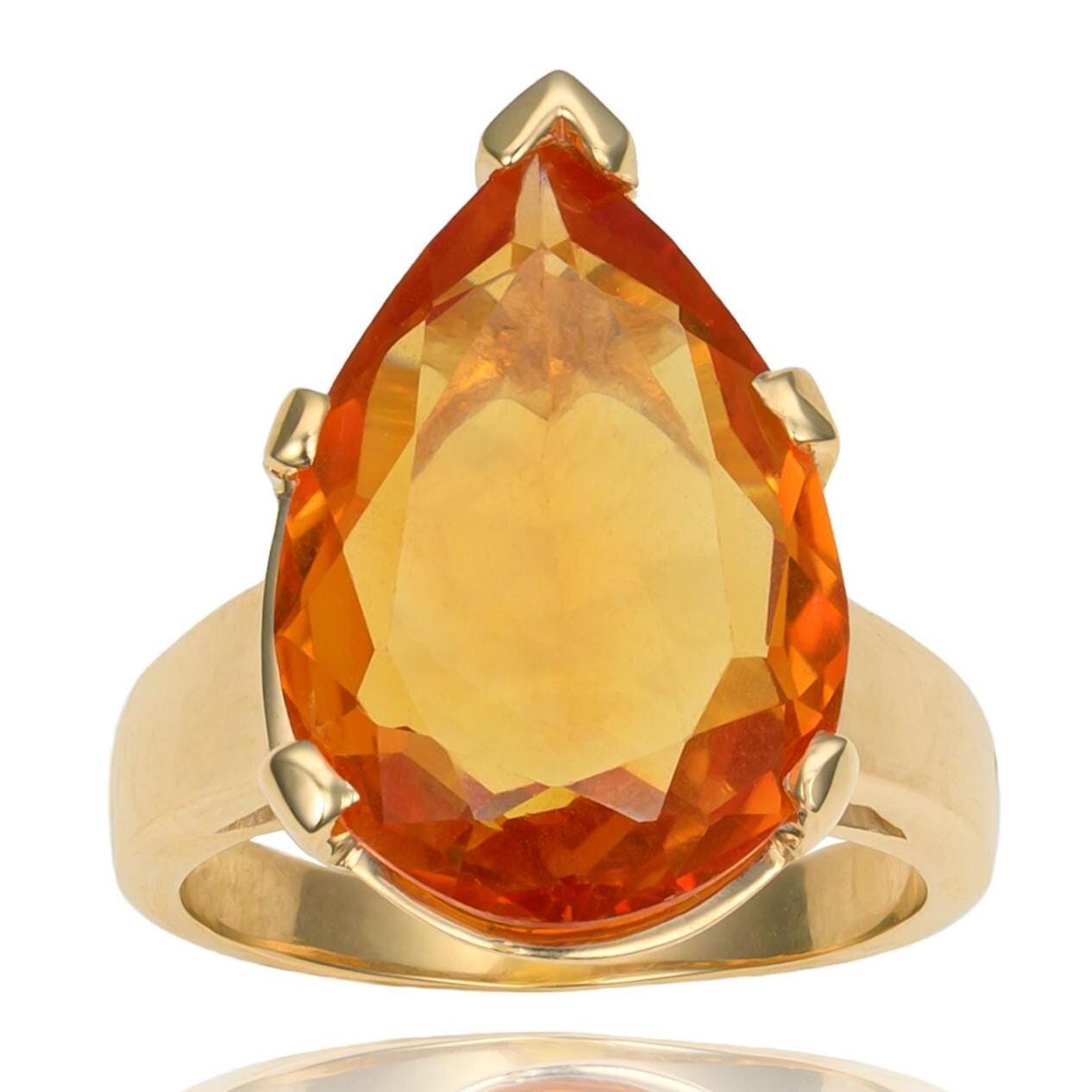 Pear Citrine Ring in 14K Yellow Gold