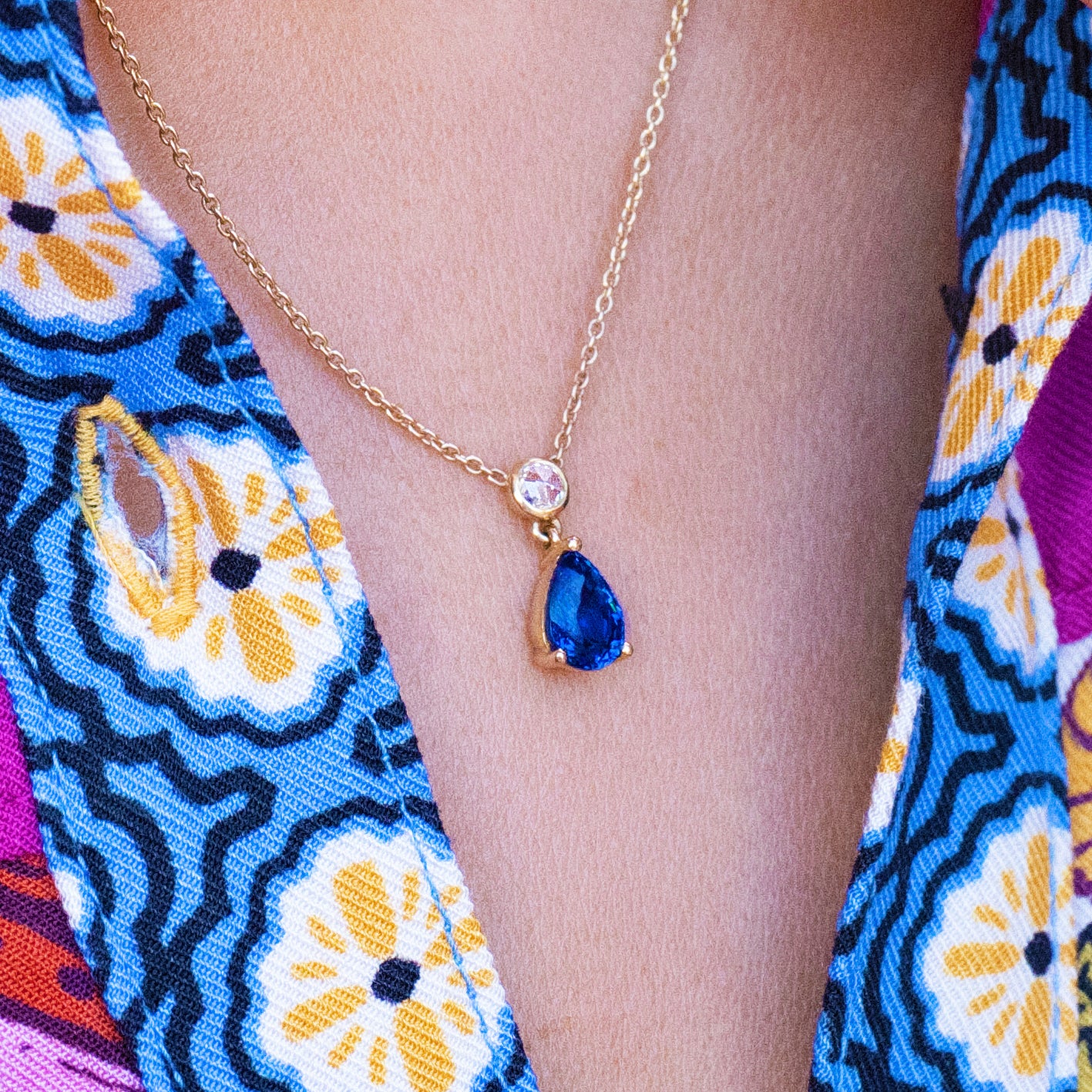 Pear Blue Sapphire and Rose Cut Diamond Pendant Necklace in 18K Yellow Gold