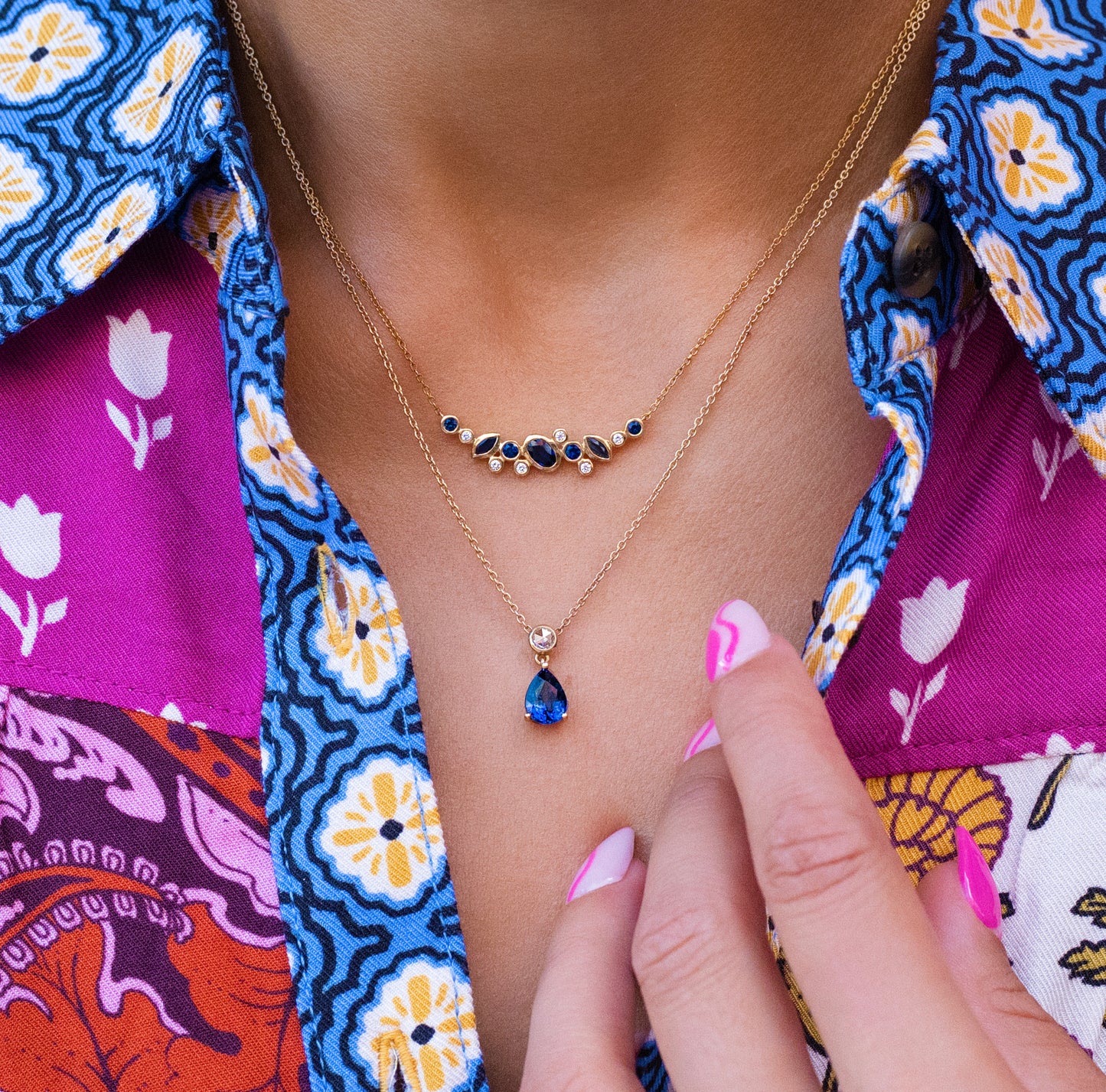 Pear Blue Sapphire and Rose Cut Diamond Pendant Necklace in 18K Yellow Gold