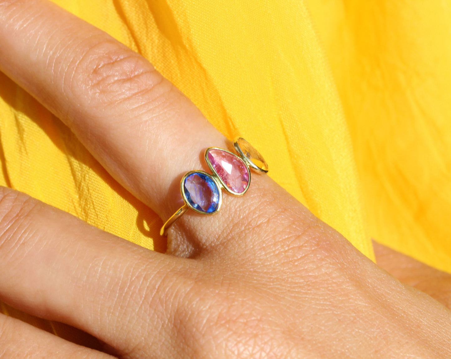 Rose Cut Multi Color Sapphire Ring in 18K Yellow Gold