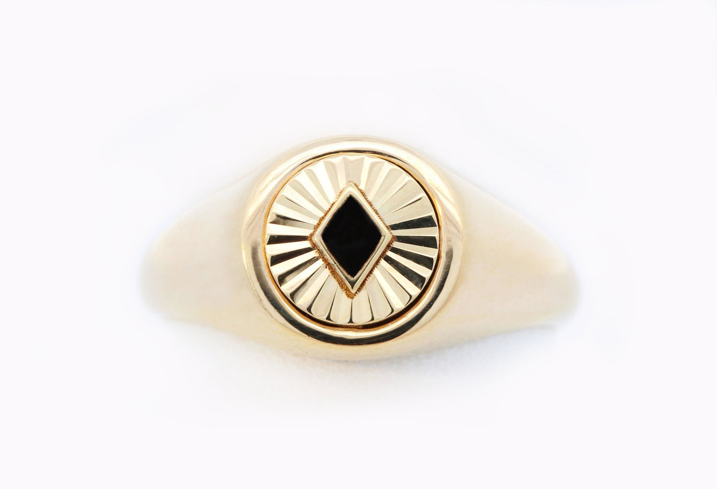 Fluted Enamel Radiant Signet Ring in 14K Yellow Gold