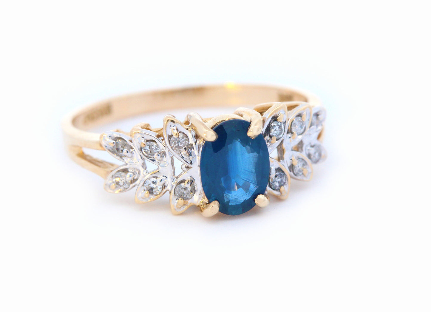 Ceylon Sapphire Diamond Accented Leaf Ring in 14K Gold